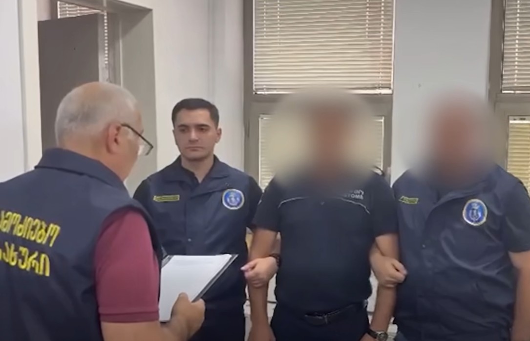 “Qırmızı Körpü”də rüşvət faktı | 1 saxlanılıb
